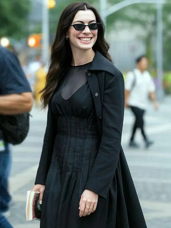 Anne Hathaway The Devil Wears Prada 2 Black Long Coat