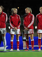 UEFA Women’s Champions League Arsenal Home Anthem Jacket