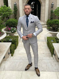 Conor-Mcgregor-Light-Grey-Suit