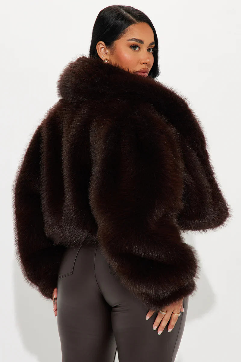 Fashion-Nova-Thats-Luxe-Faux-Fur-Coat-Back