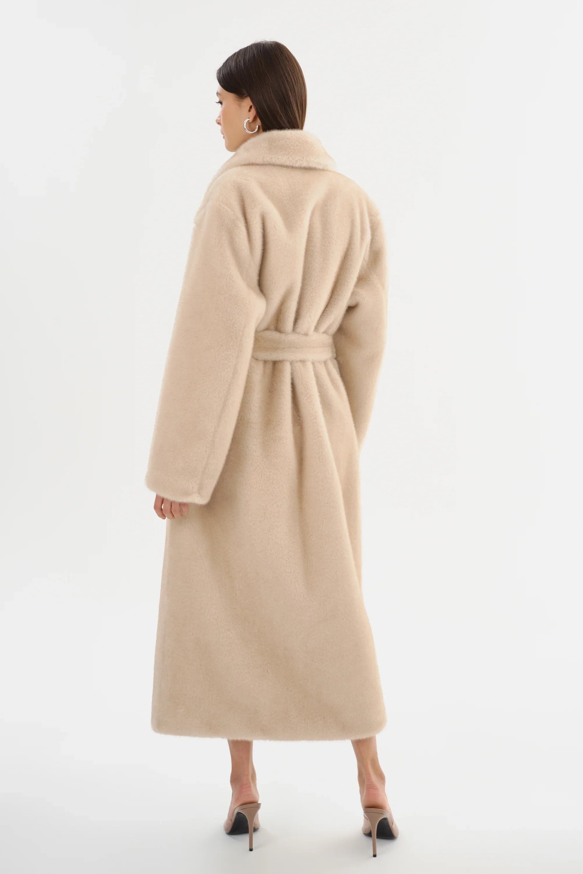 LAMARQUE-Darelle-Oversized-Faux-Fur-Maxi-Coat-Back