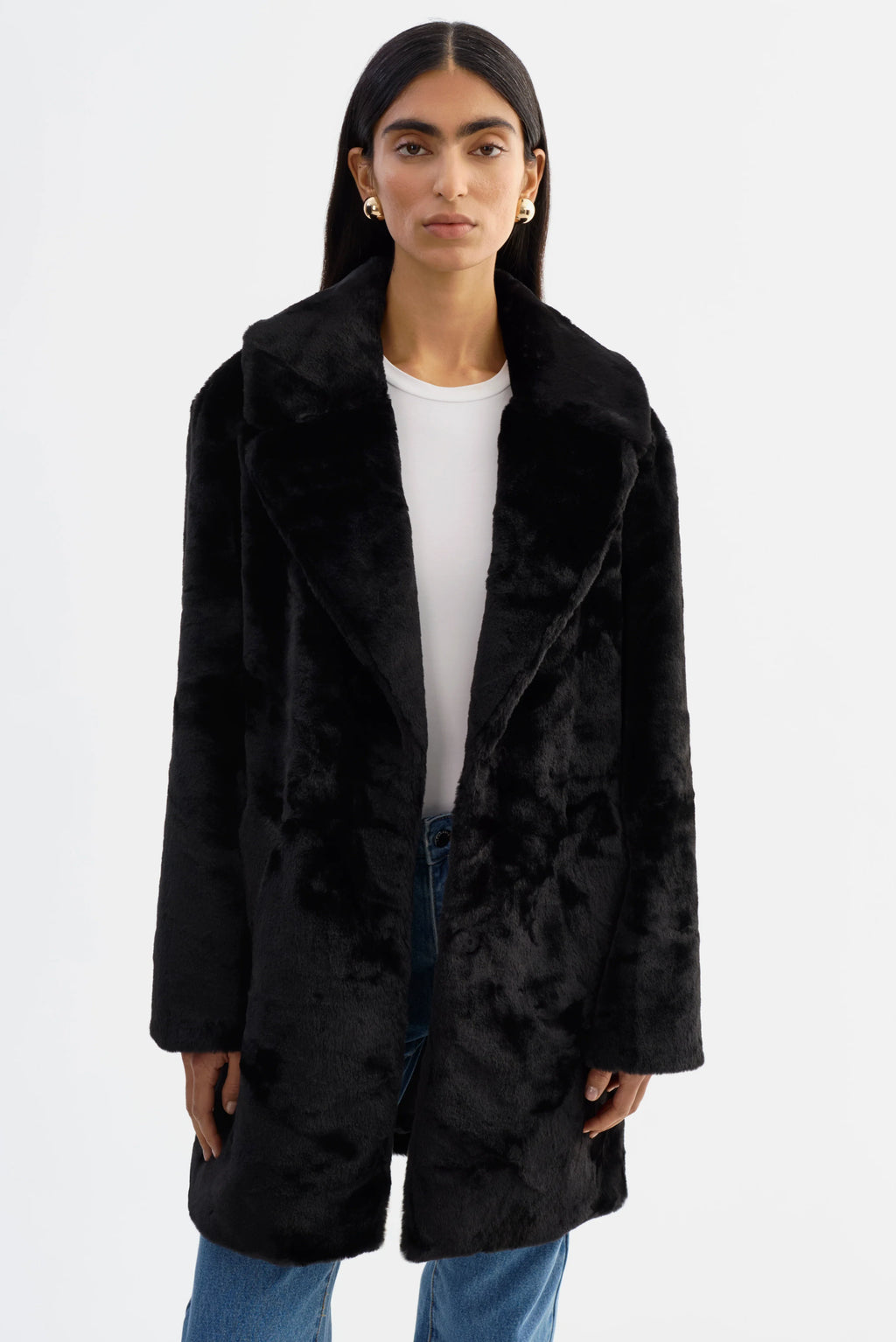 Linnea-Faux-Fur-Coat-In-Black-LAMARQUE