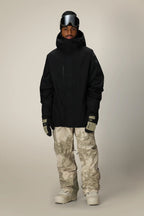 686 Gore Tex Paclite Snowboard Jacket