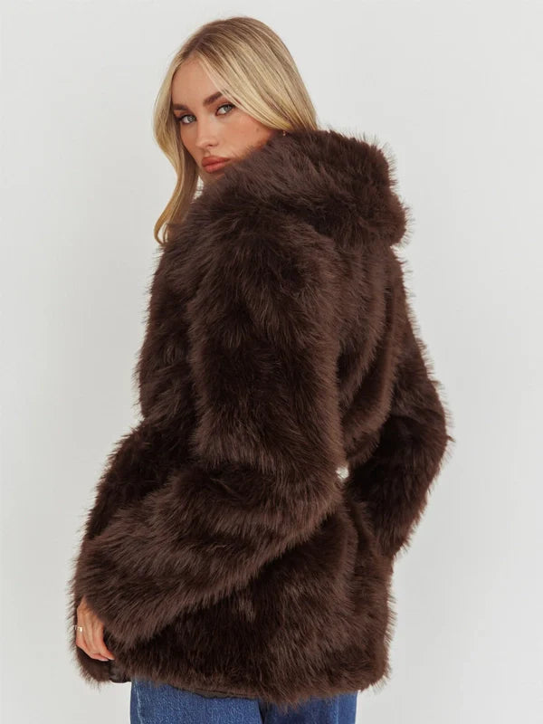 Selfie-Leslie-Faux-Fur-Coat-Back-Look