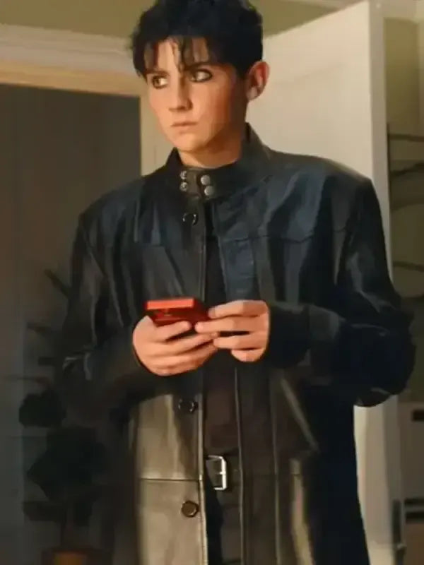Trying S05 Tyler Black Leather Coat
