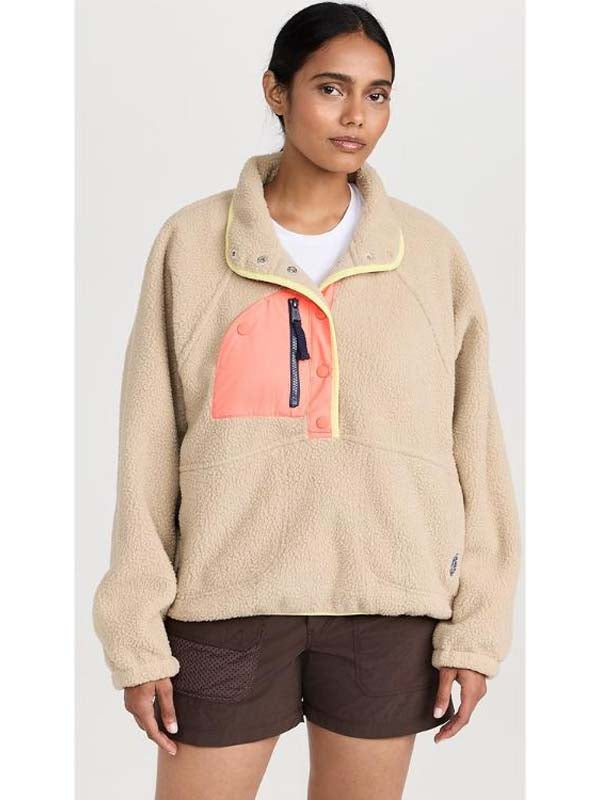 
Wild Vacation Rentals D’Arcy Carden Pink Fleece Pullover Jacket 