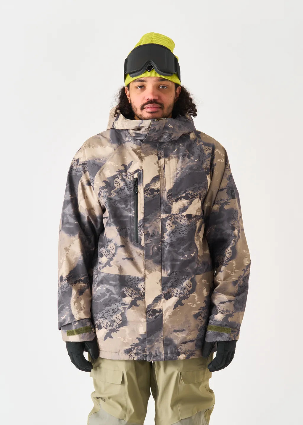 686 Gore Tex Paclite Snowboard Jacket