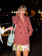 Taylor SWIFT Pink Coat